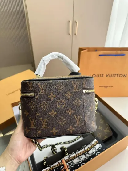 【LOUIS VUITTON】【大人気定番商品】LOUISVUITTON 古い花3点セット お得